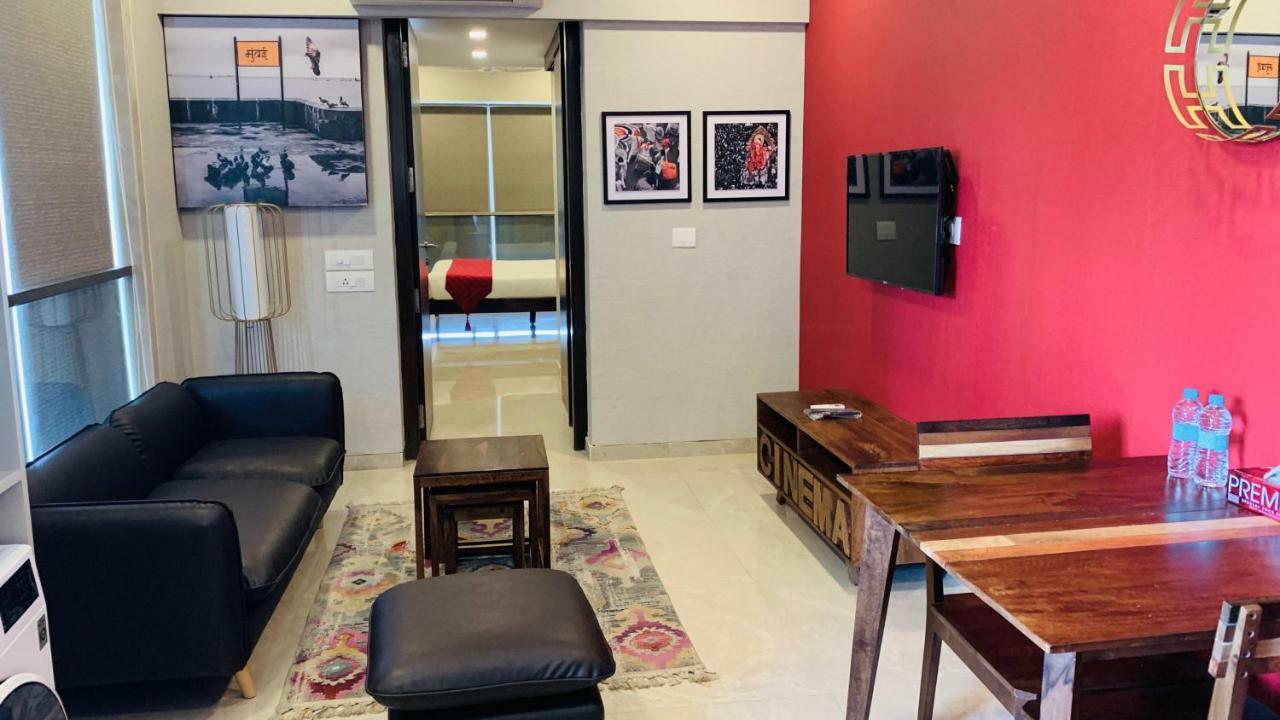 Theory9 Premium Service Apartments Khar Мумбай Екстериор снимка