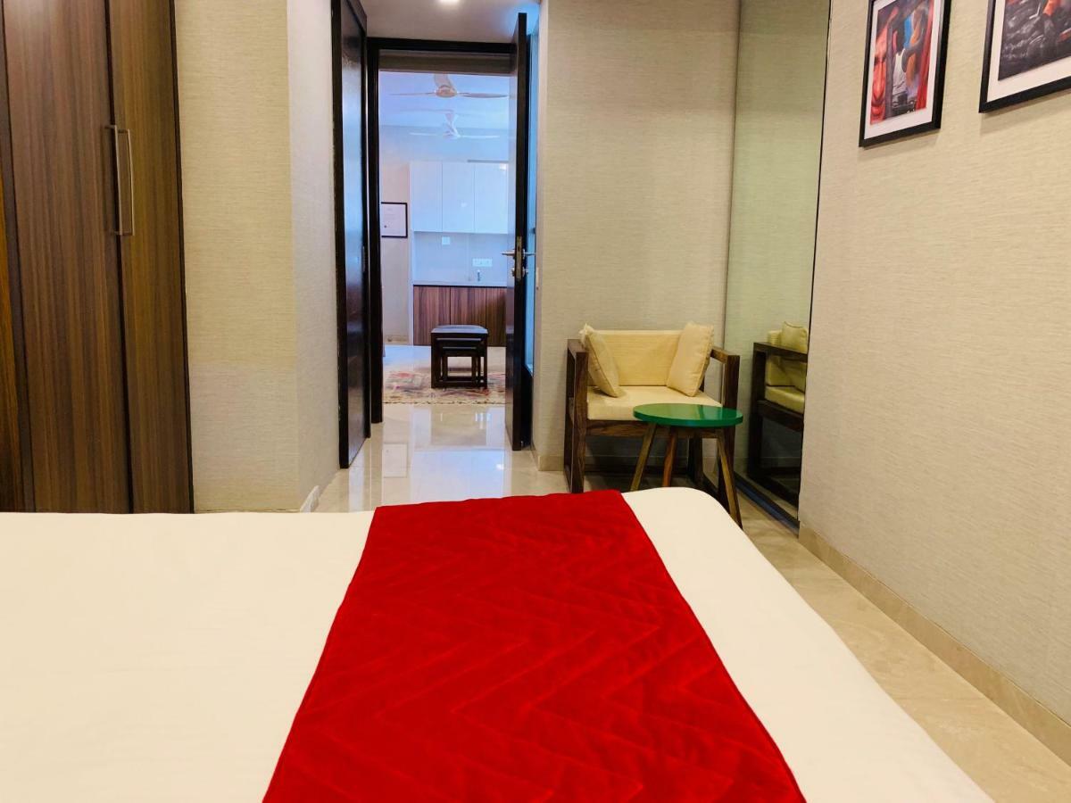 Theory9 Premium Service Apartments Khar Мумбай Екстериор снимка